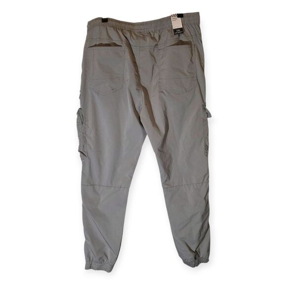 Smoke Rise Slim Jogger Fit Nylon Cargo Pants in Silver XXL - Picture 4 of 4